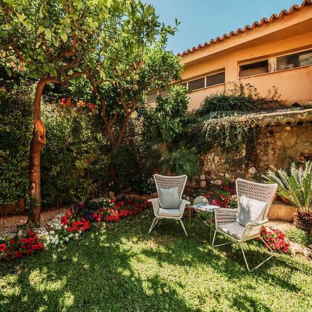 Villa Al Duomo タオルミーナ エクステリア 写真