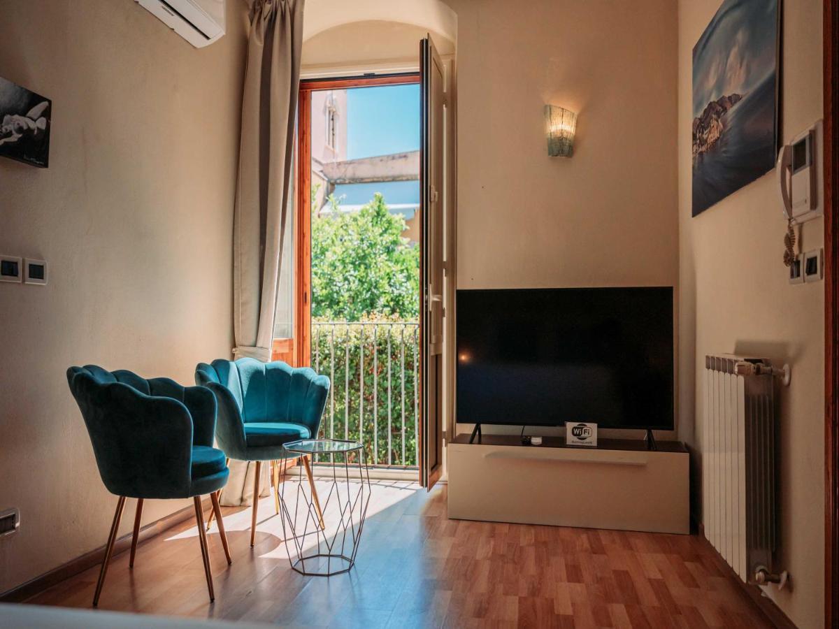 Villa Al Duomo タオルミーナ エクステリア 写真